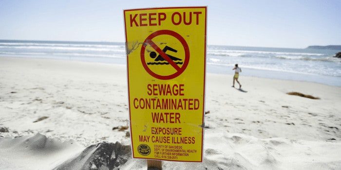 Sewage spill San Diego beach